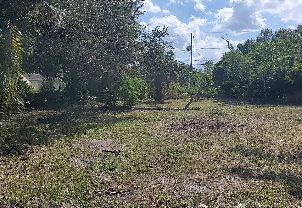 2nd image of 400 Balboa Ave