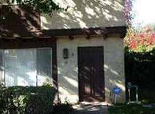 1077 Santo Antonio Dr APT 8, Colton, CA 92324