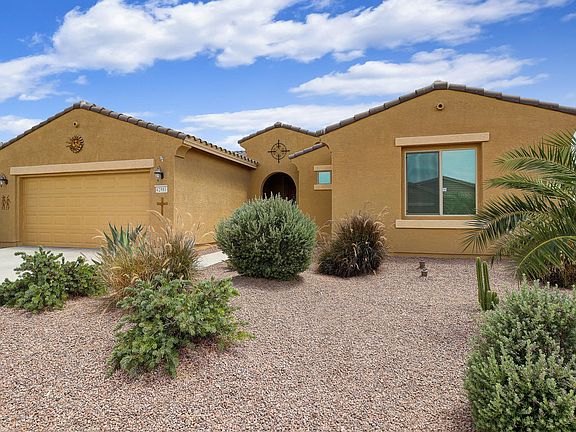 4th image of 42981 W Sandpiper Dr