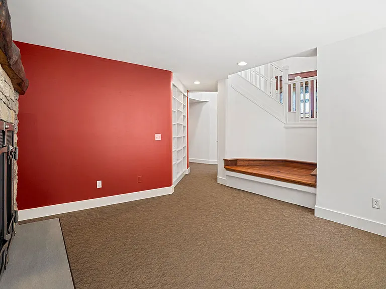 545 Holly Dr — Photo 24