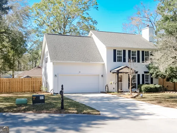 102 Saint Helena Ct, Saint Marys, GA 31558