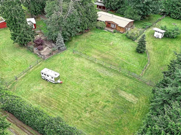 472 Iris Lane, Camano Island, WA 98282