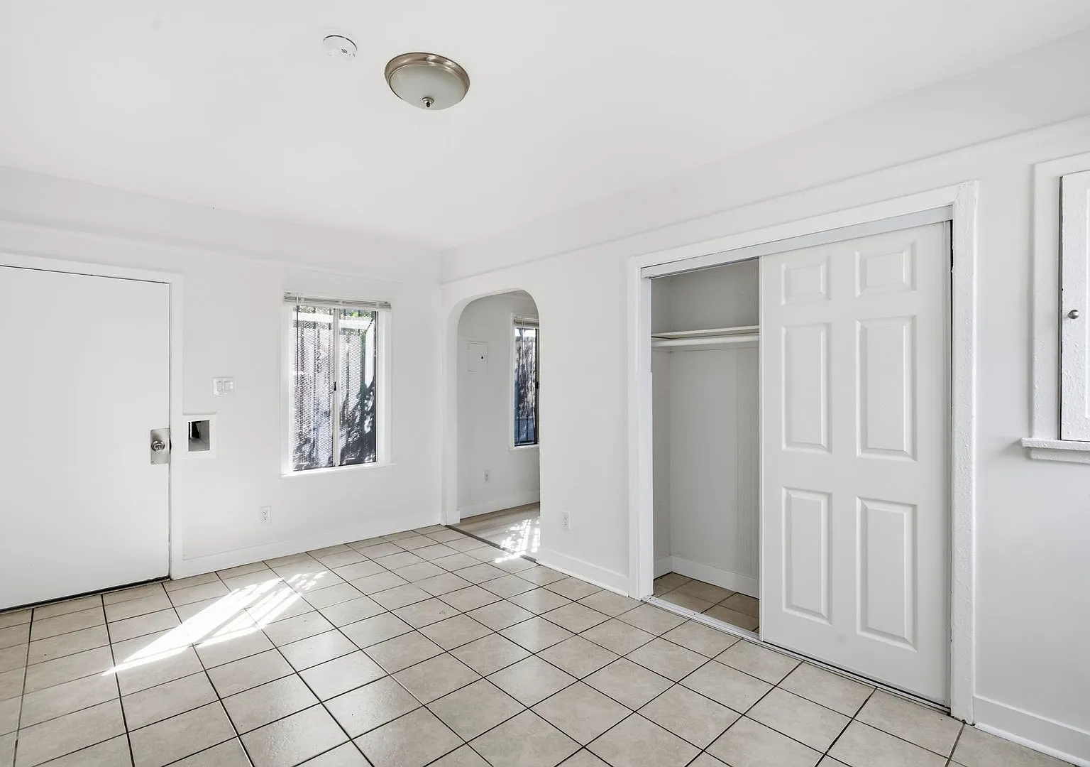 1426 S Bonnie Brae Street — Photo 1