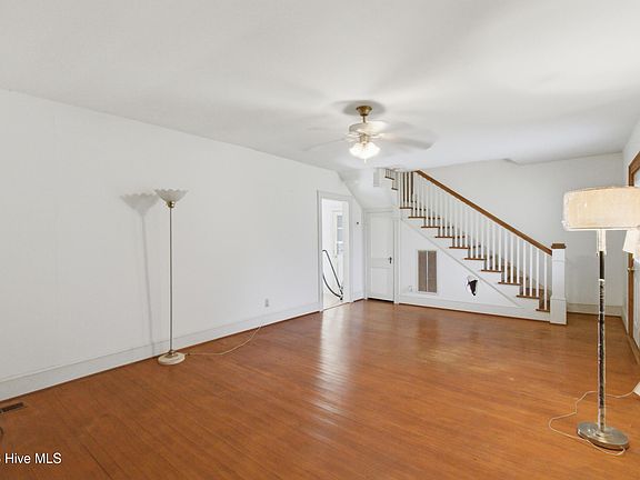 3rd image of 101 Beech Ridge Road