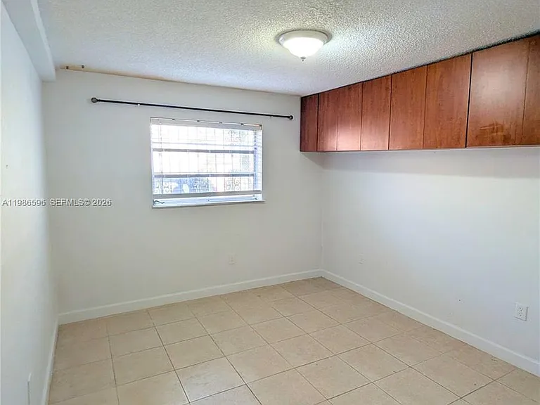 4050 NW 135th St #8-9 — Photo 8
