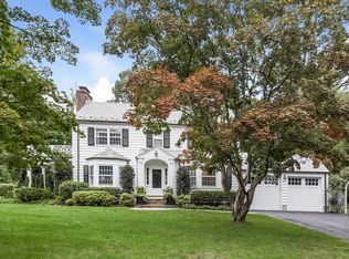 57 Knollwood Ln, Darien, CT 06820
