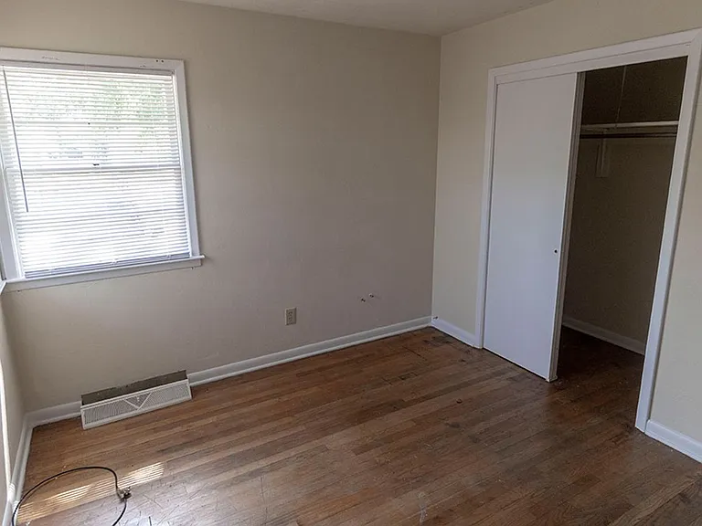 1001 & 1003 Hardin St — Photo 4