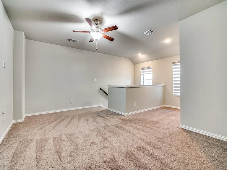 2156 Bailey St — Photo 18