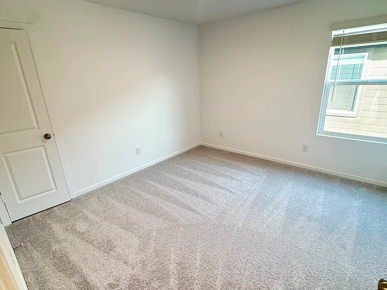 4224 Jutland Dr — Photo 10