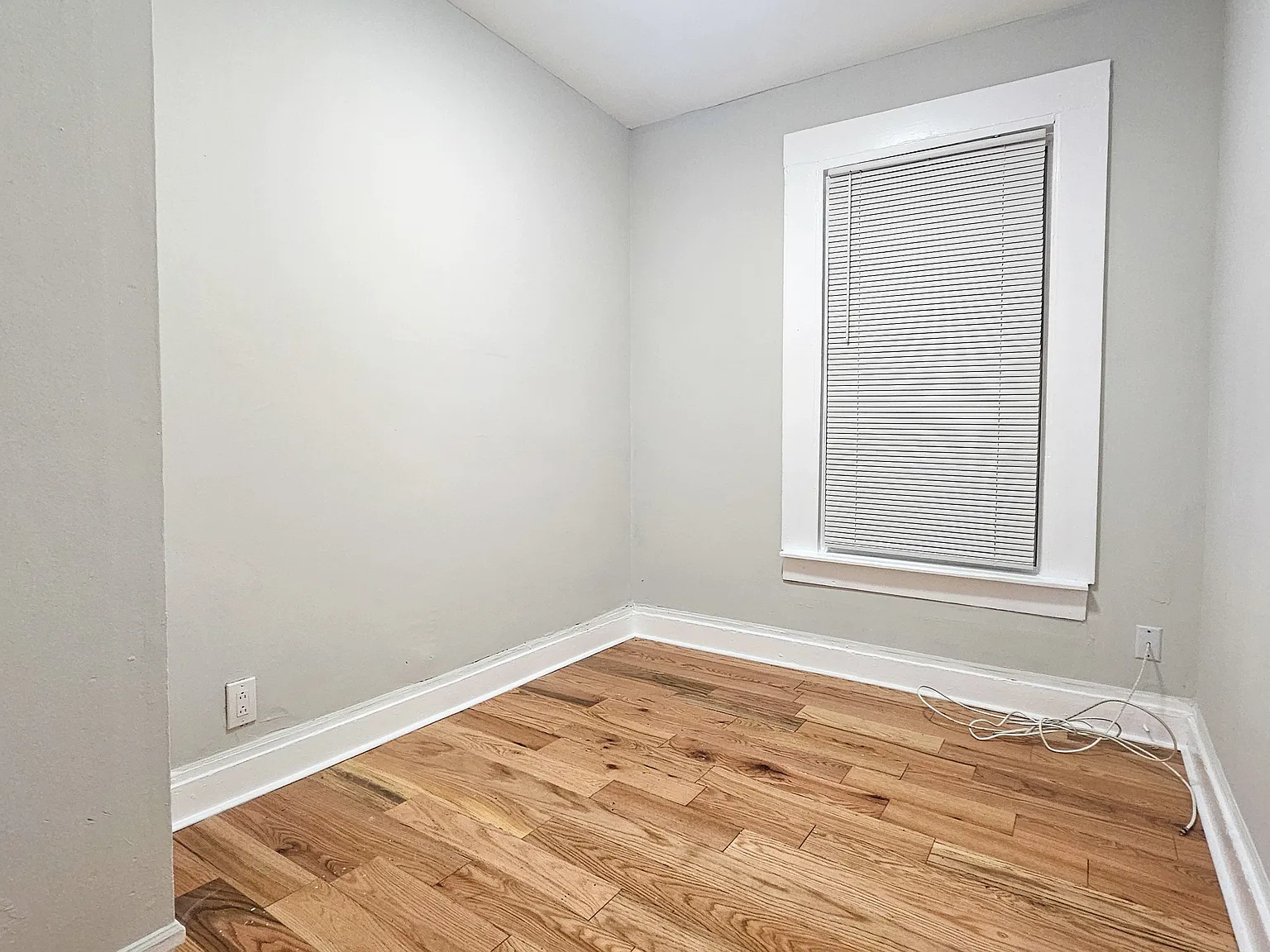 2 bed, 900 sqft, $1,695 — Photo 3