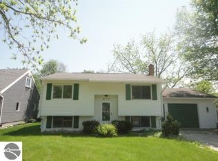 804 Whitney St, Mount Pleasant, MI 48858