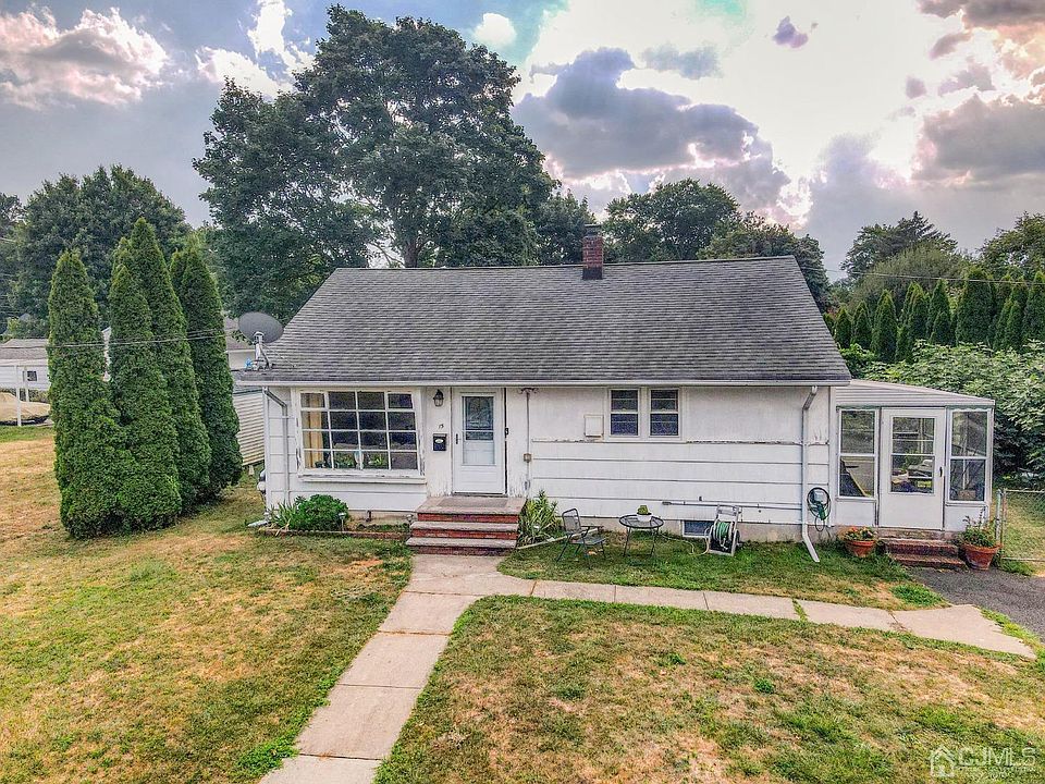 1st image of 15 Madeline Ave