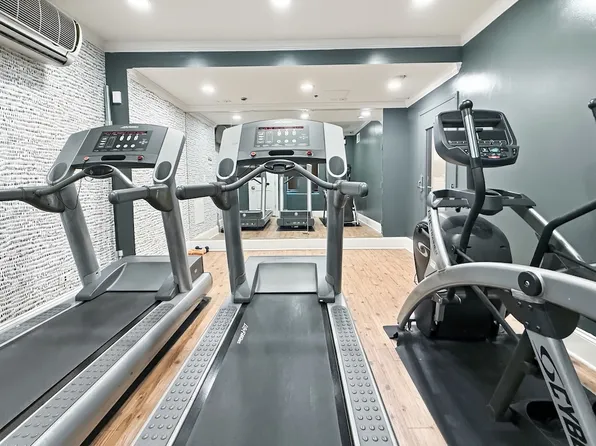 3834 N Sheffield, 3834 N Sheffield Ave #312, Chicago, IL 60613