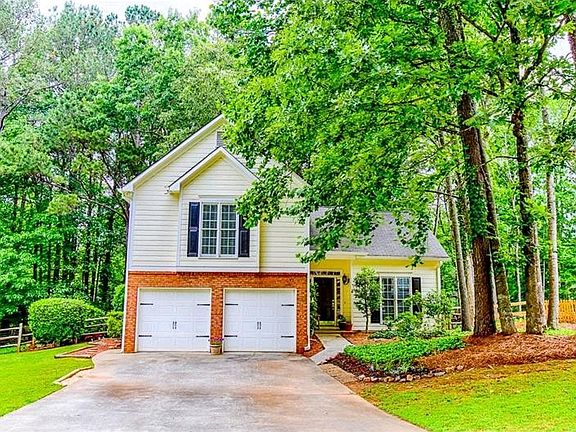 2nd image of 4020 Bent Willow Ln