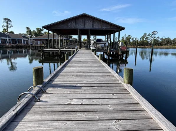 816 W 8th Street Cir, Lynn Haven, FL 32444