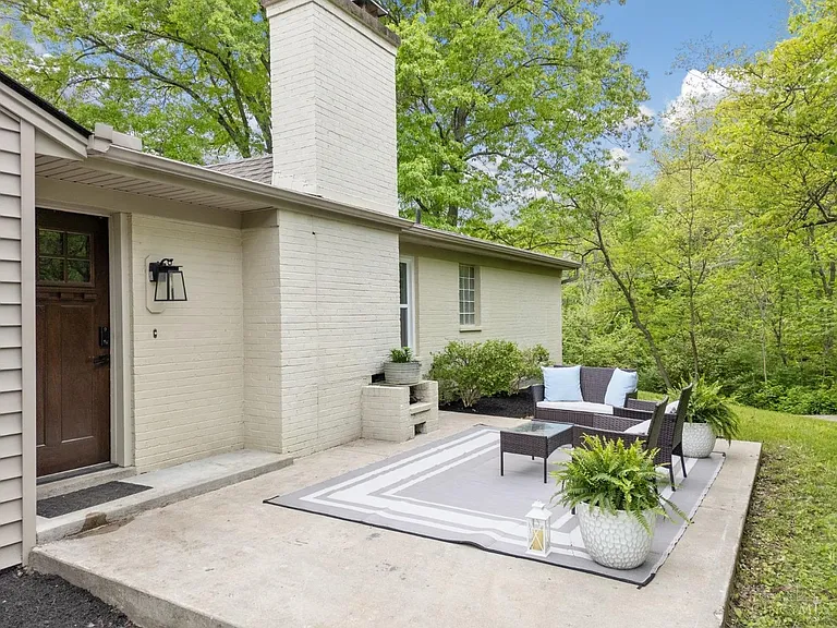 10624 Fallis Rd — Photo 26