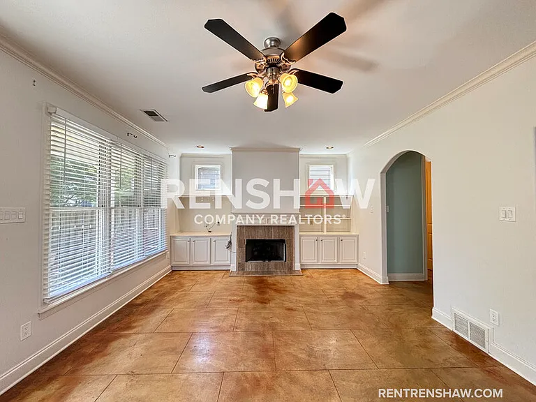 2043 Peabody Ave — Photo 9