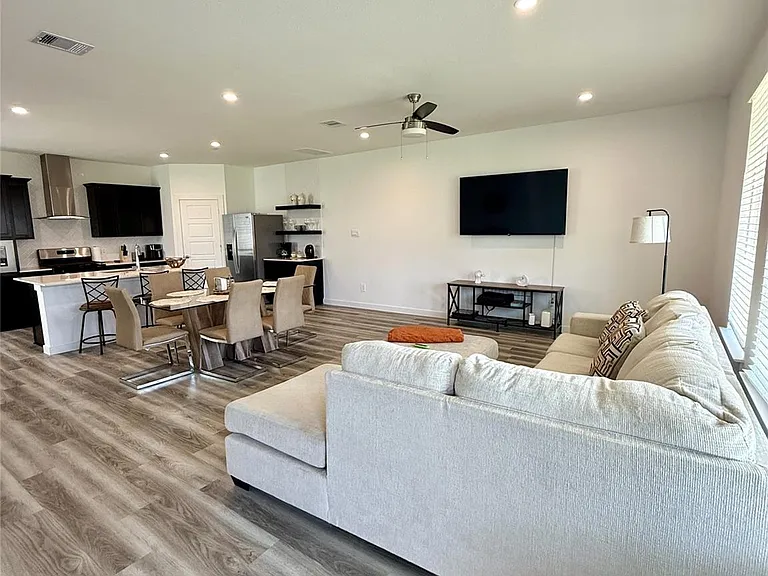 12312 Greenwood Gate Dr — Photo 3