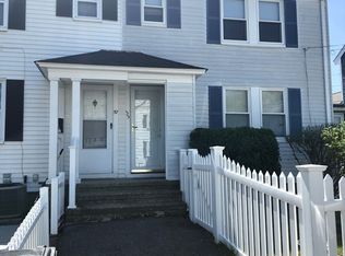 55 Bay State Rd, Quincy, MA 02171