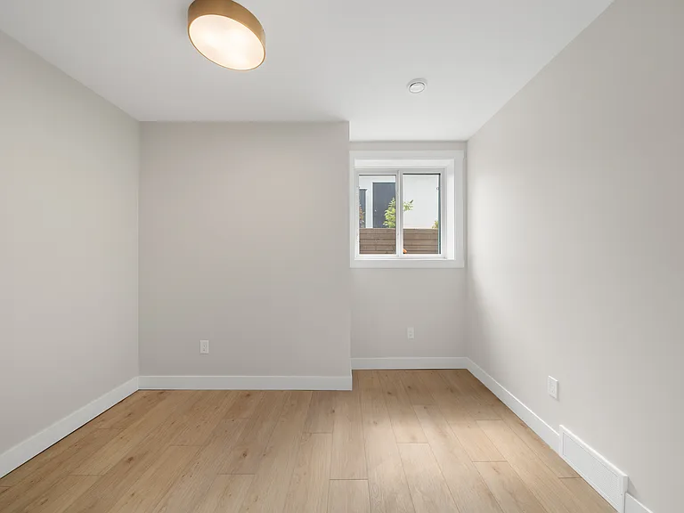 1812 51st St NW #1B — Photo 13
