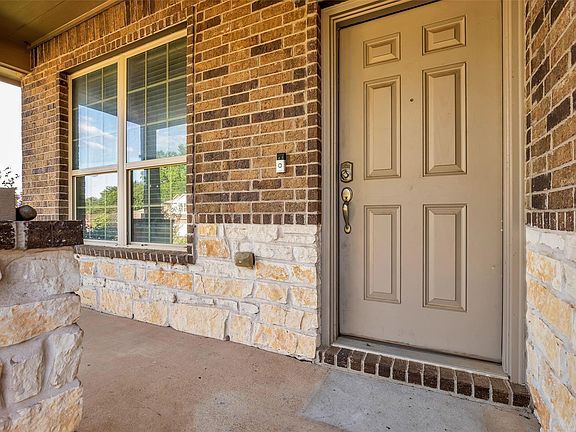 3rd image of 12575 Canyon Falls Blvd