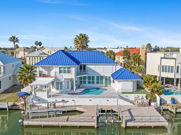 38 Blue Heron Dr, Rockport, TX 78382