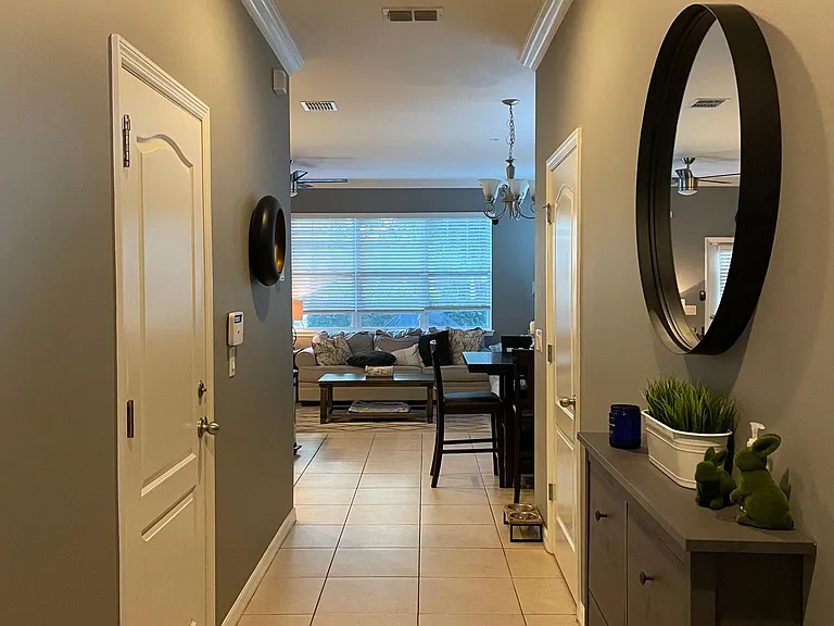 880 Taramundi Dr — Photo 4