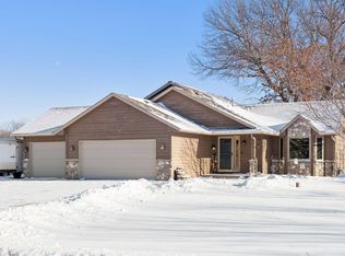 17479 Iguana St NW, Ramsey, MN 55303