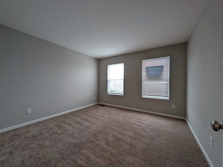 535 Pagoda Loop — Photo 7