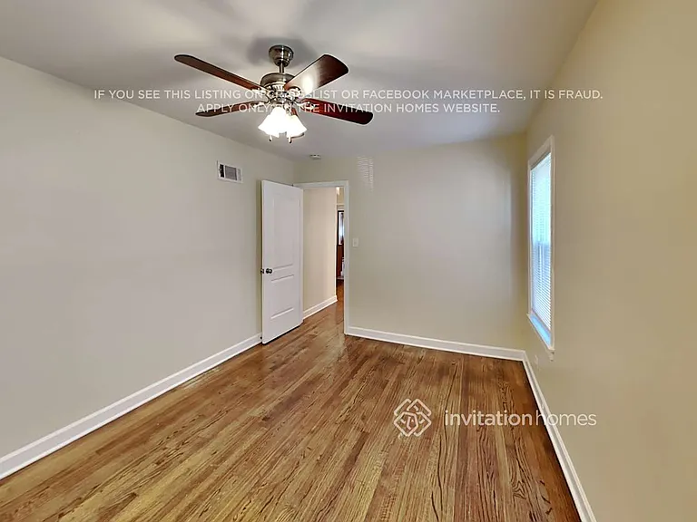 3110 N Austin Ave — Photo 13