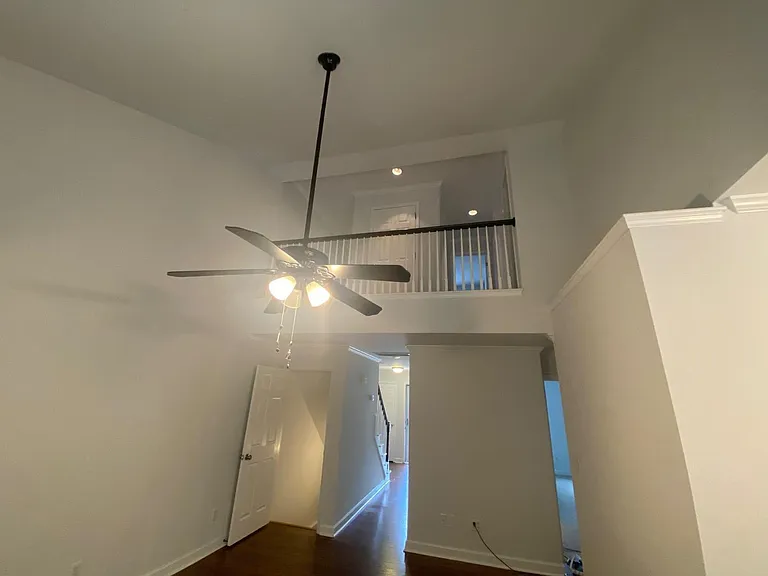 2828 Crestscene Trl — Photo 8