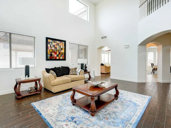 17547 W Eugene Ter #Id1545816p, Surprise, AZ 85388