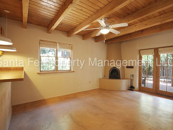 5th image of 245 Casados St