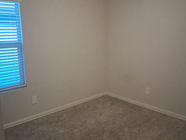 4000 Marble Falls Dr — Photo 17