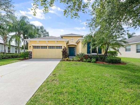 122 Peony Ct, Bradenton, FL 34212