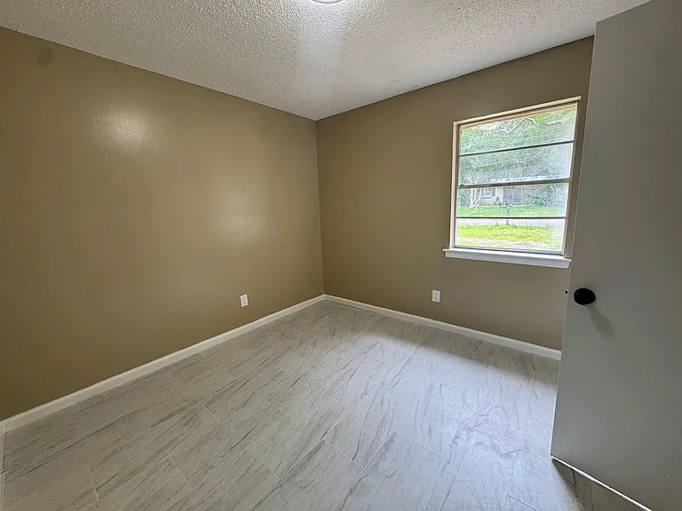 1253 Athey Rd — Photo 8