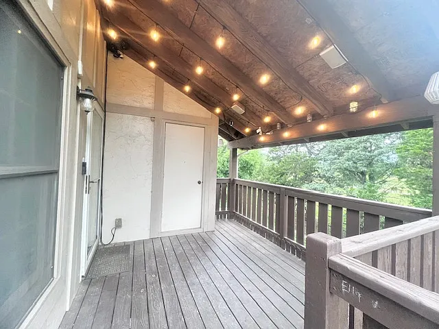1450 S Webb Rd #422 — Photo 5
