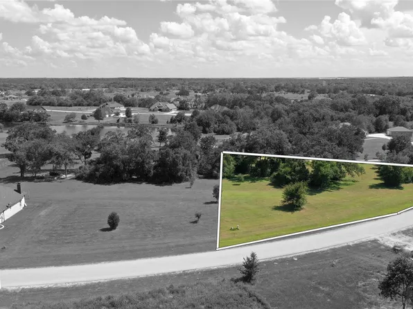 1 Henley Cv, Iola, TX 77861