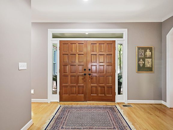 5th image of 5417 Greensflag Ln
