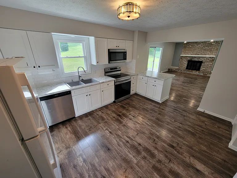 918 Ashmun Ave — Photo 15