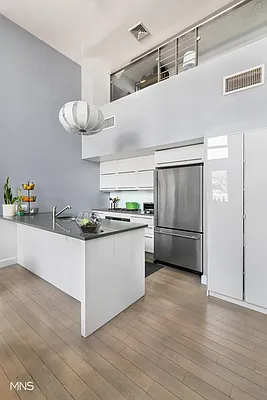 Sold by MNS | media 12