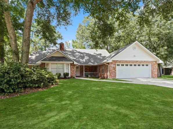 30639 John Dr, Denham Springs, LA 70726