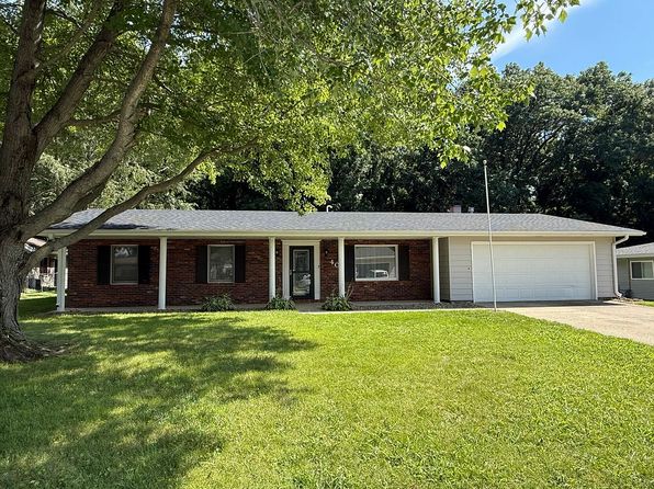 40 Woods Mill Rd