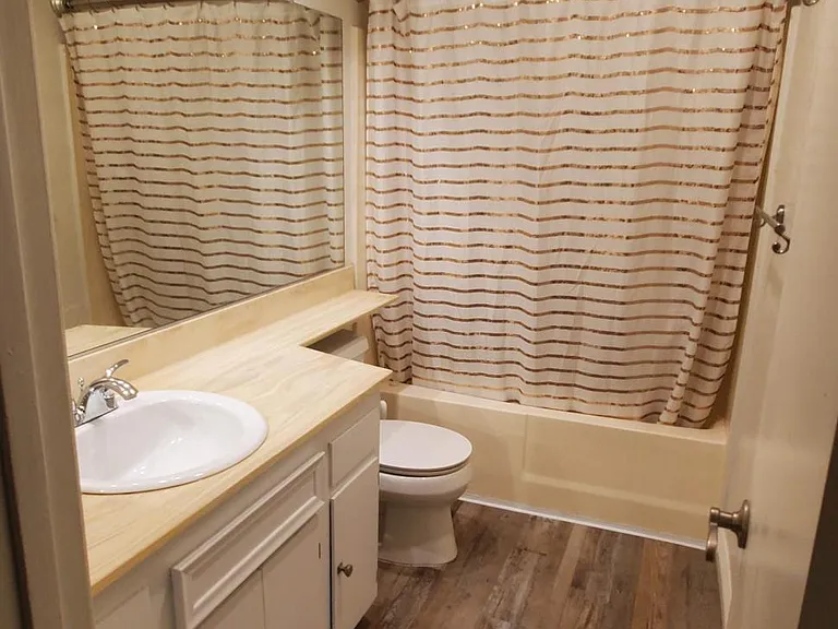 2852 C St #1 — Photo 50