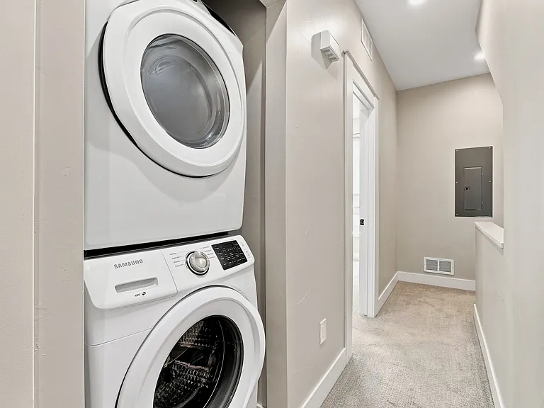 3832 Jason St #5A — Photo 13