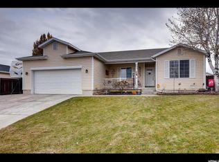 8659 W Redbud Way, Magna, UT 84044