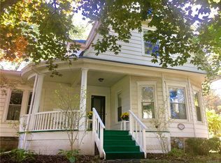 6125 Goodrich Rd, Clarence Center, NY 14032