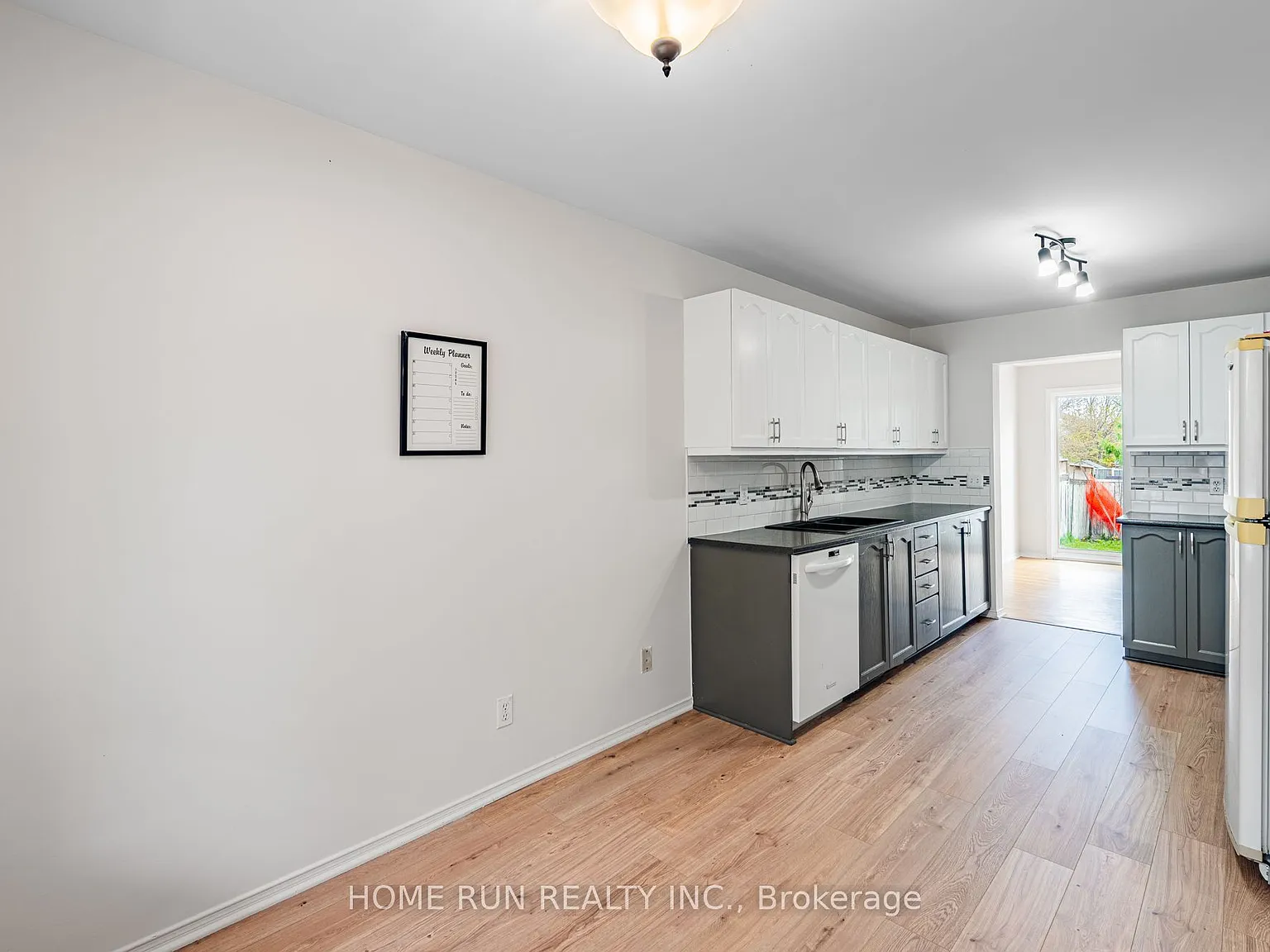 3 bed, $2,650 — Photo 3