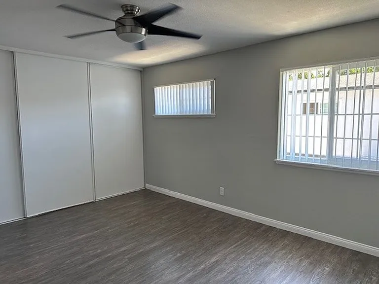 Villa Del Sol Apartments — Photo 208