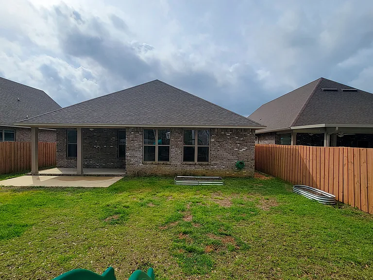 3924 Shady Grove Dr — Photo 11